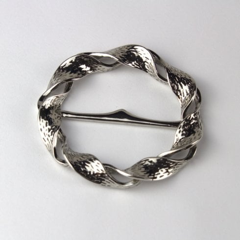 Equilibrium Scarf Ring Ribbon Garland