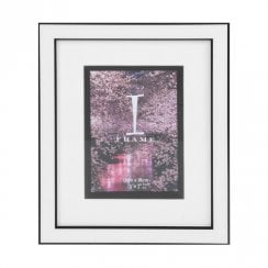Plastic Black & White 5 x 7 Photo Frame